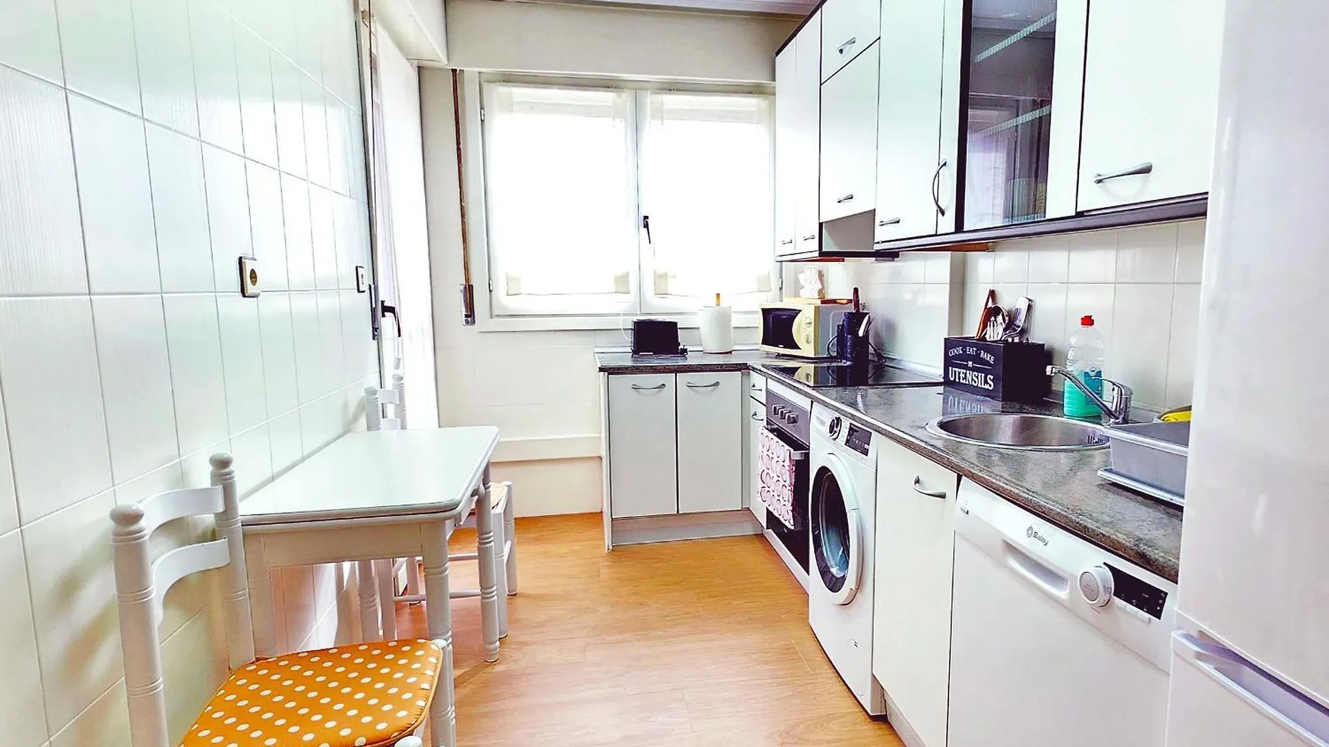Berango Cozy Home Parking Spain